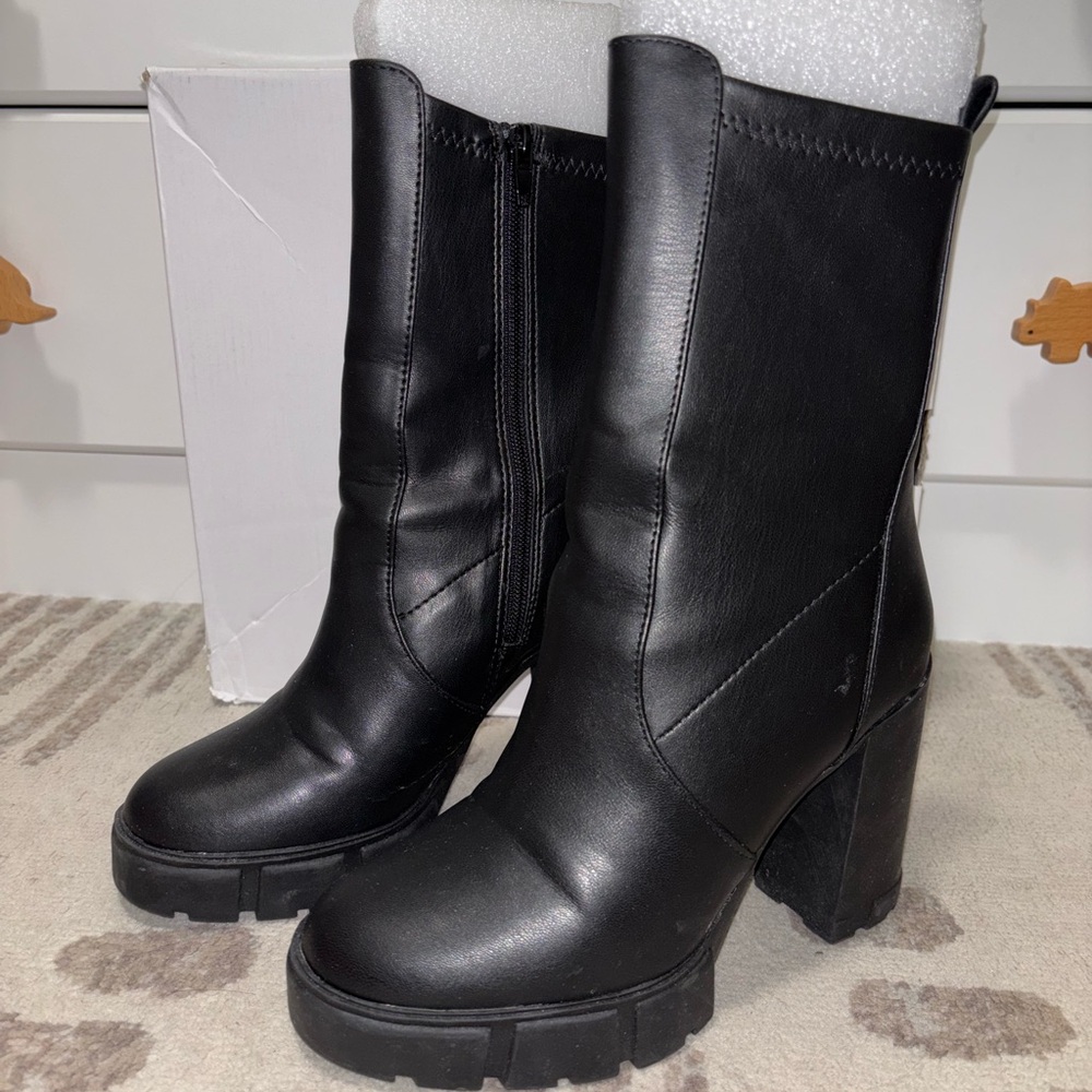 Black Leather Women's Boots